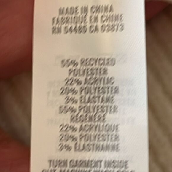 Aerie Oversized Pullover Ivory Sweater High Neck Size Medium New w/out tags - Picture 11 of 12